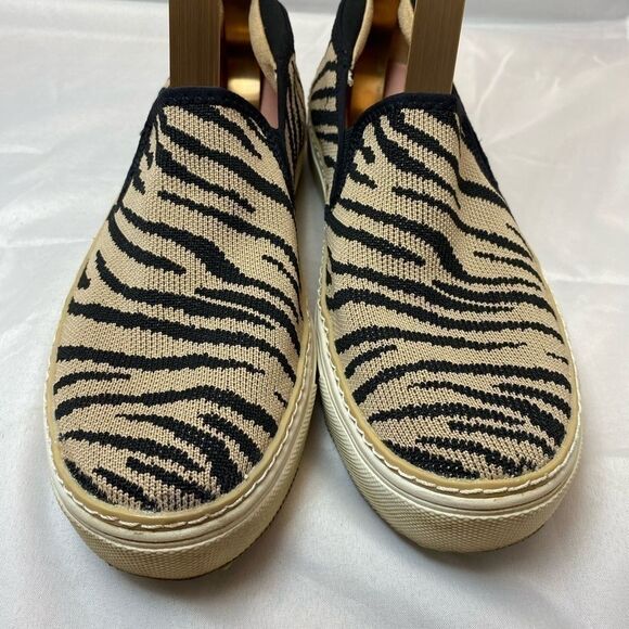 Dr. Scholl’s No Bad Days Tiger Stripe Platform Slip On Sneakers - Picture 5 of 6